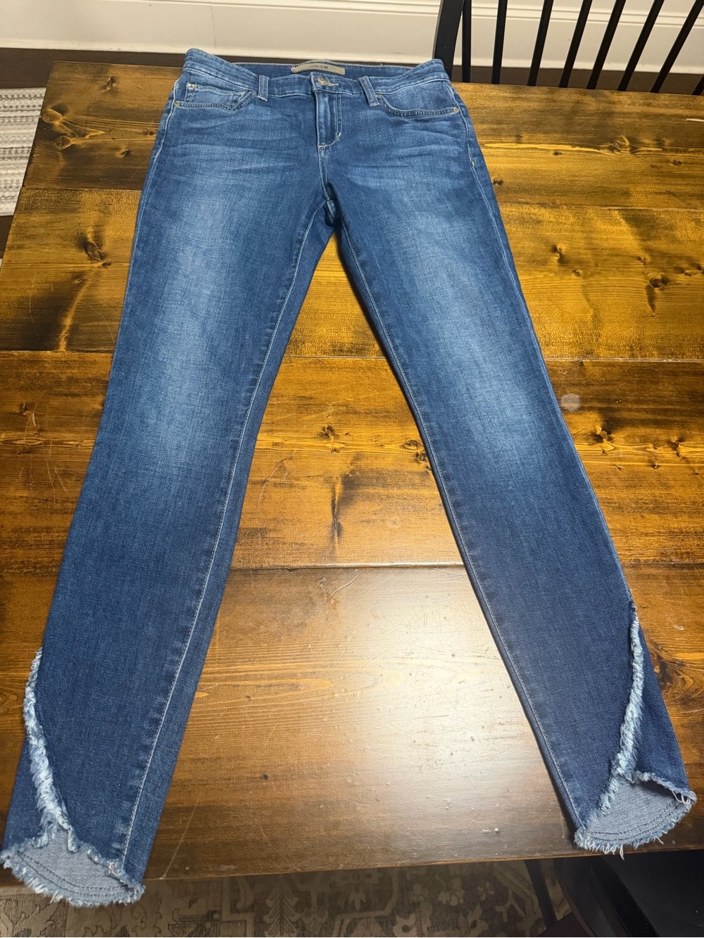 Joe's Jeans The Icon Mid Rise Skinny Ankle Frayed Tulip Hem Size 25